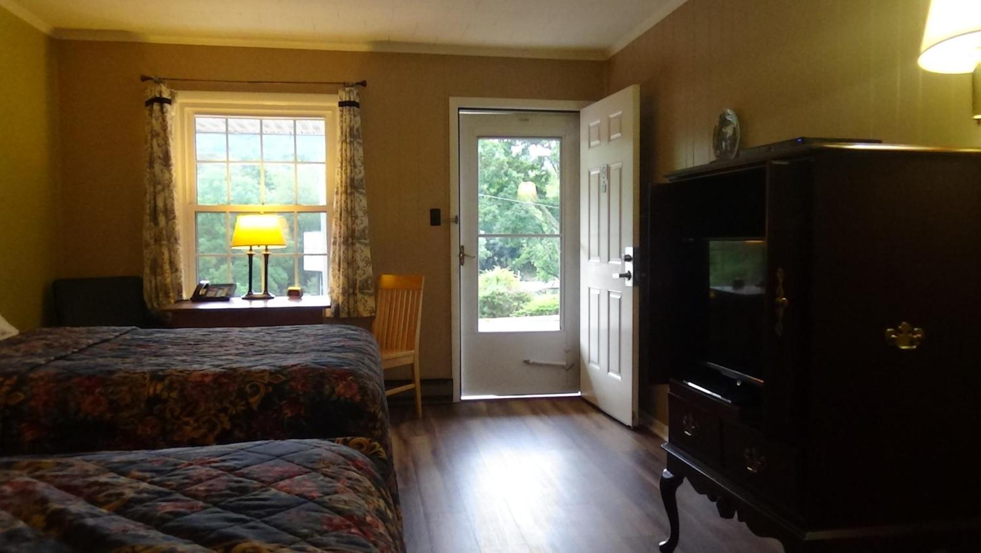 Roseloe Motel Hot Springs Dış mekan fotoğraf
