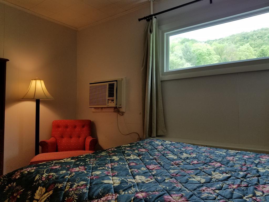 Roseloe Motel Hot Springs Dış mekan fotoğraf